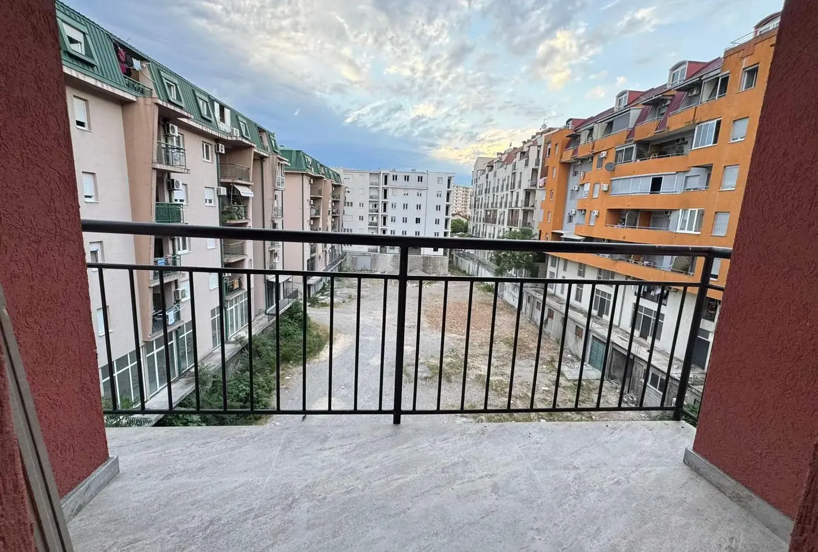 Rent, three bedroom apartment, 92m², City Kvart, Podgorica