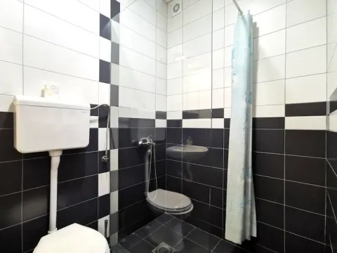 Rent, office space, 70m², Preko Morače, Podgorica - image 8