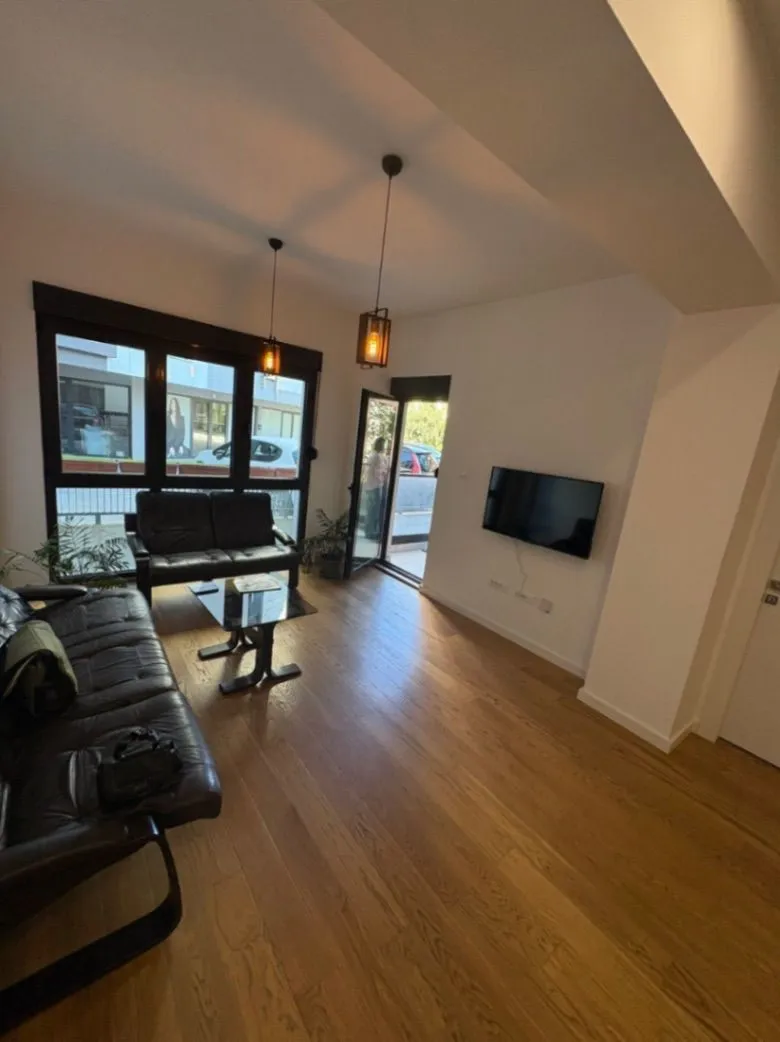 Izdavanje, poslovni prostor, 50m², Podgorica, Crna Gora