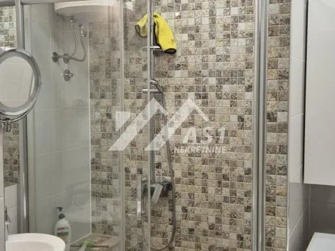 Izdavanje, dvosoban stan, 55m², Adamovićevo Naselje, Novi Sad Sve Podlokacije - image 5