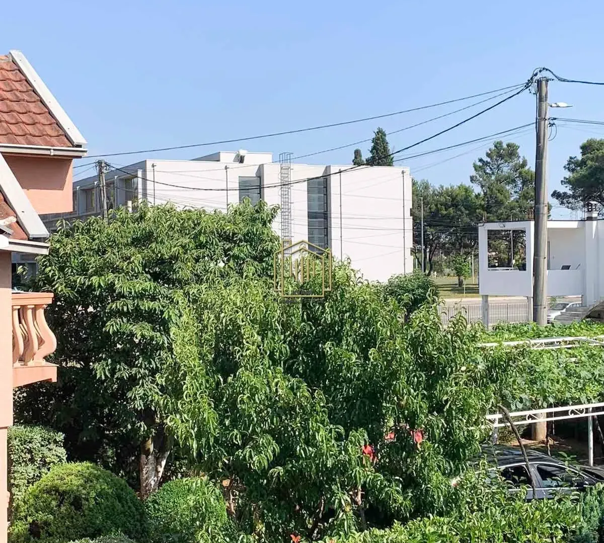 Izdavanje, dvosoban stan, 95m², Tološi, Podgorica