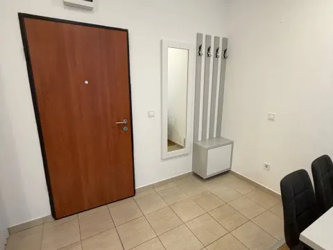 Rent, one bedroom apartment, 44m², Centar, Budva - image 3