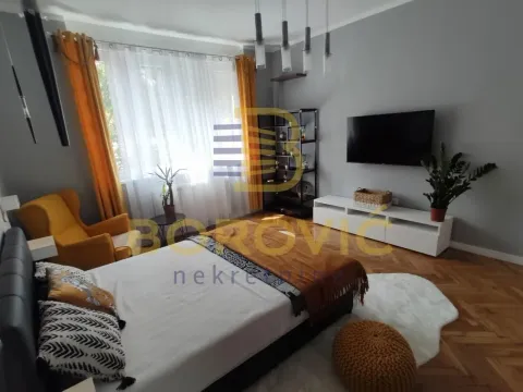 Prodaja, dvosoban stan, 48m², Skadarlija, Beograd - image 7