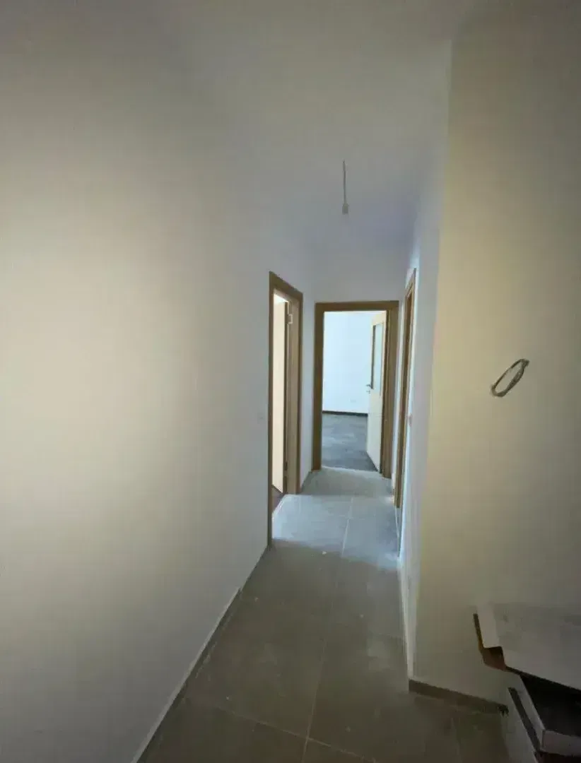 Prodaja, dvosoban stan, 80m², Pobrežje, Podgorica