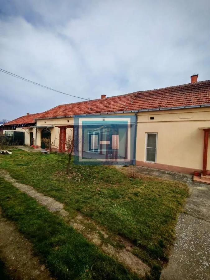 Prodaja, kuća, 358m², Bačina, Varvarin