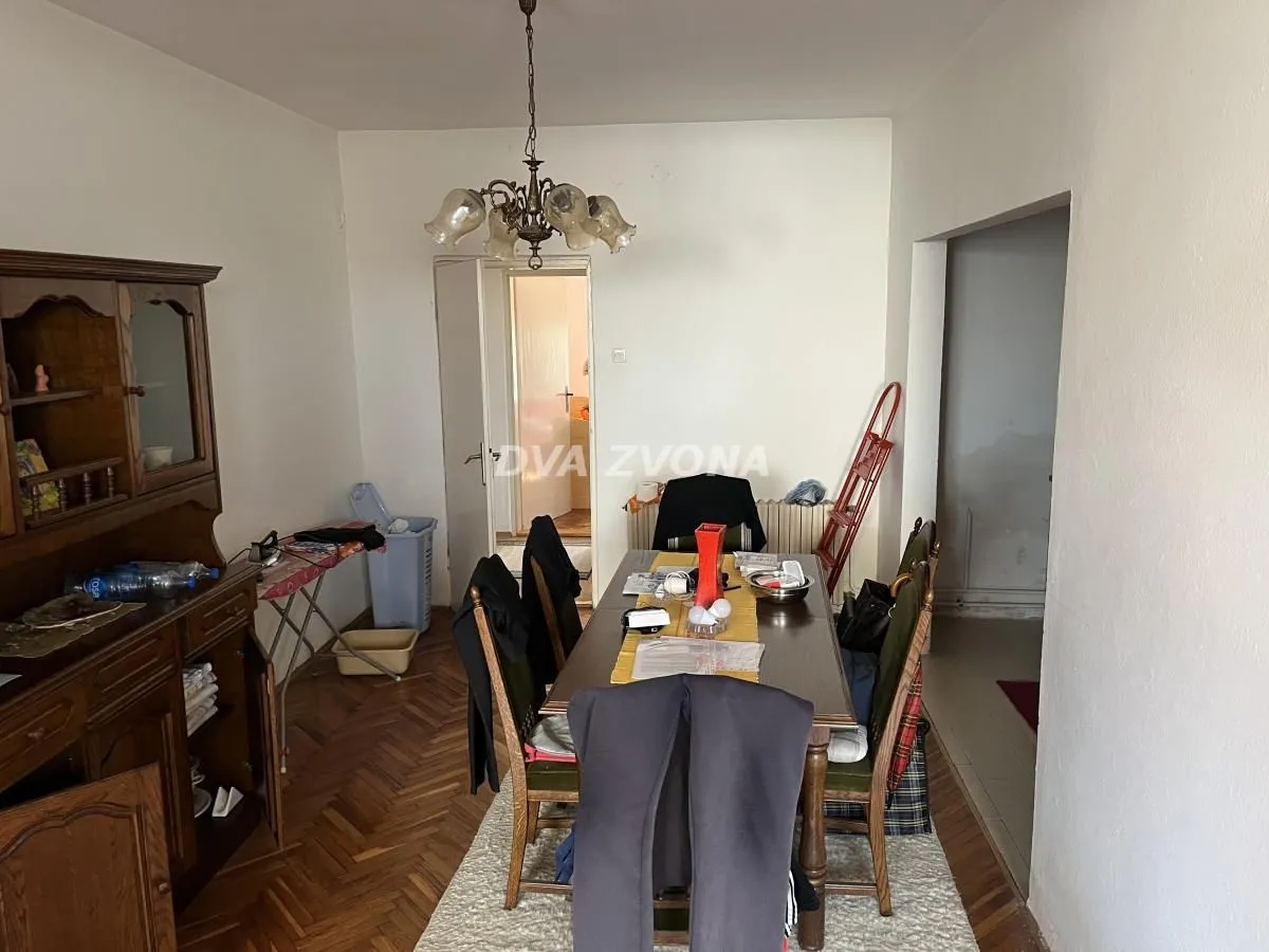 Prodaja, kuća, 293m², Titel, Novi Sad