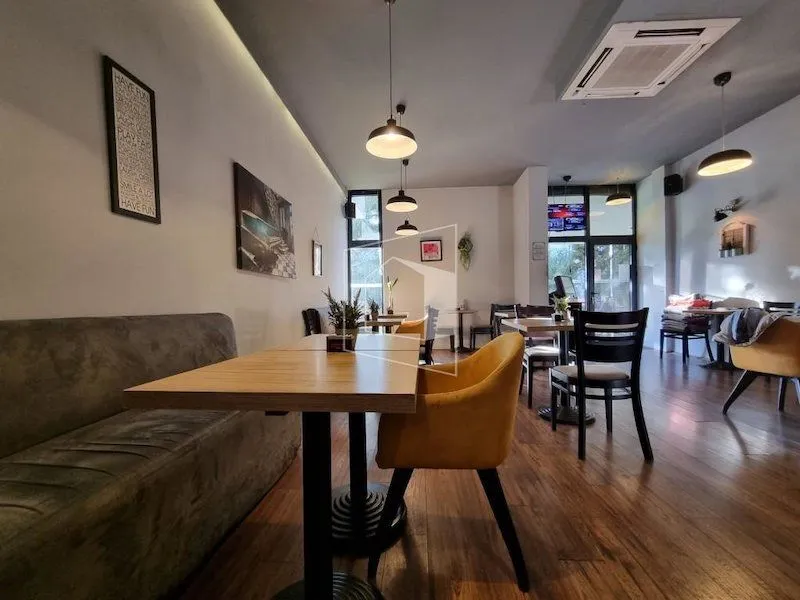 Sale, office space, 351m², Blok 5, Podgorica