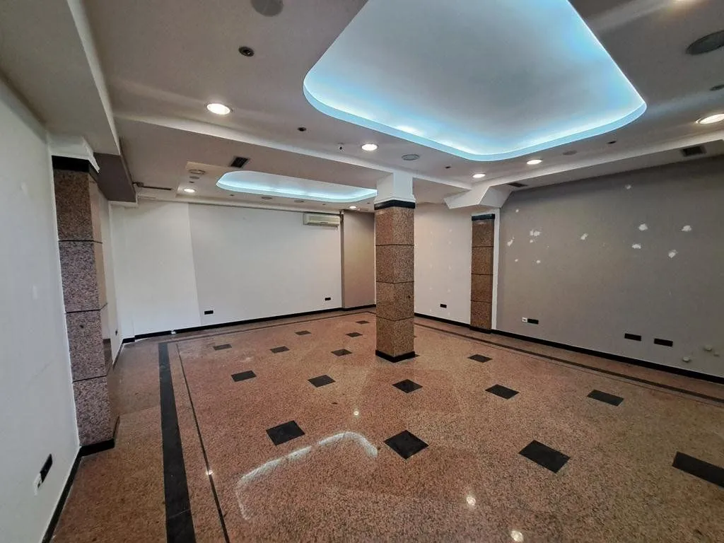 Rent, office space, 200m², Preko Morače, Podgorica
