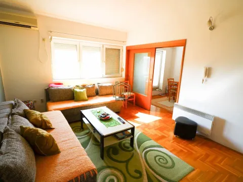 Prodaja, dvosoban stan, 92m², Stari Aerodrom, Podgorica