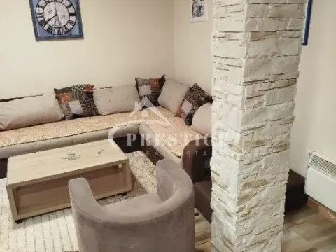 Izdavanje, trosoban stan, 70m², Tološi, Podgorica - image 8