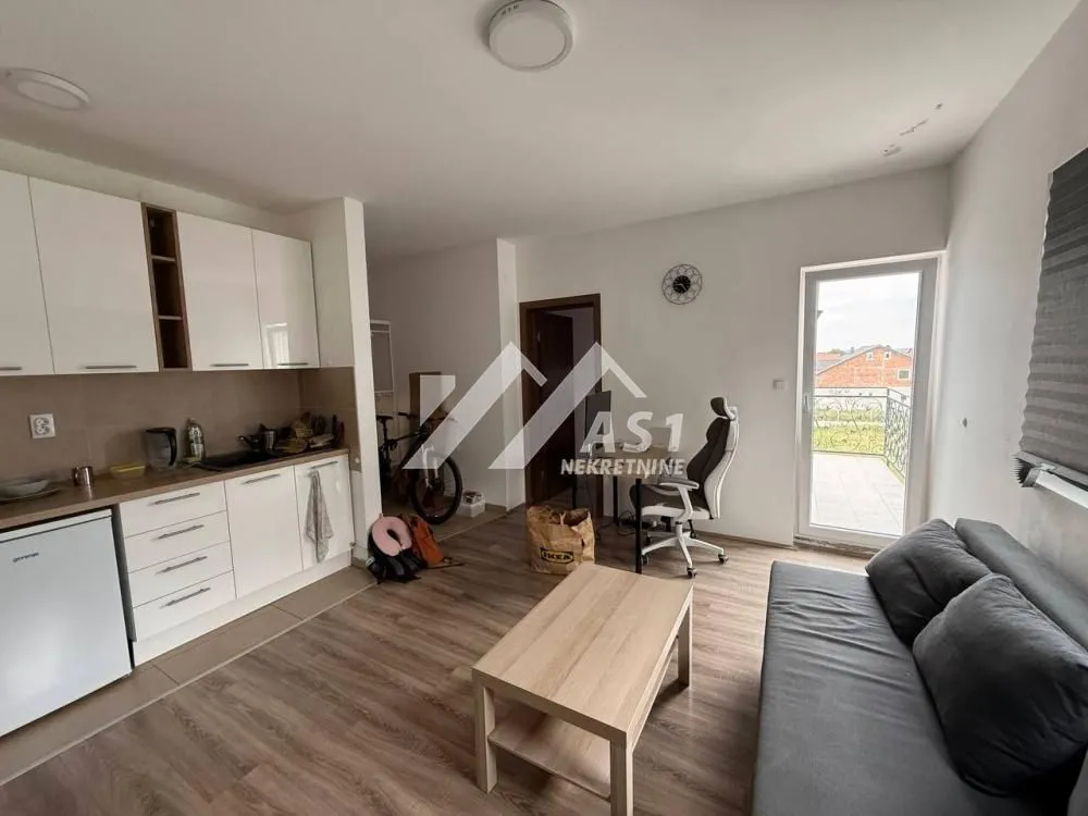 Izdavanje, jednosoban stan, 38m², Adice, Novi Sad Sve Podlokacije