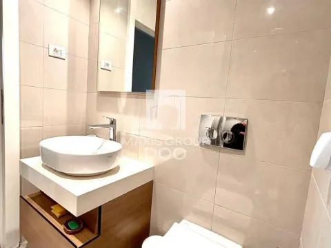 Prodaja, četvorosoban stan, 108m², Savski Venac, Beograd - image 12