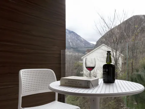 Sale, two bedroom apartment, 61m², Kotor, Crna Gora - image 14