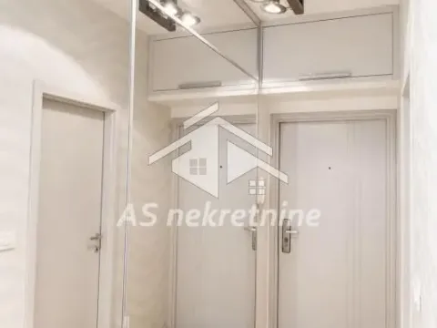 Rent, two bedroom apartment, 45m², Đeram Pijaca, Beograd - image 10