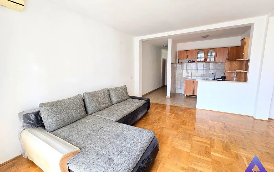 Sale, two bedroom apartment, 58m², Velji Vinogradi, Budva