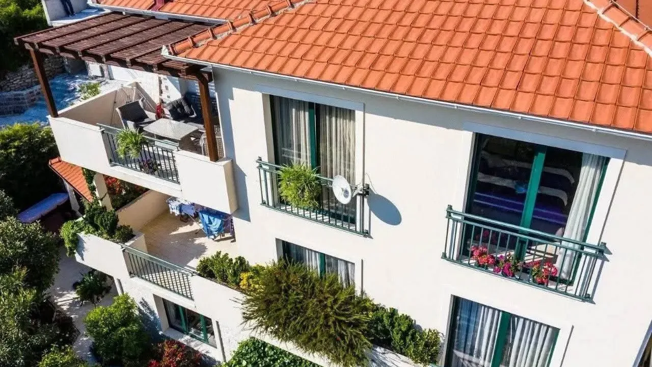 Sale, house, 240m², Donja Lastva, Tivat
