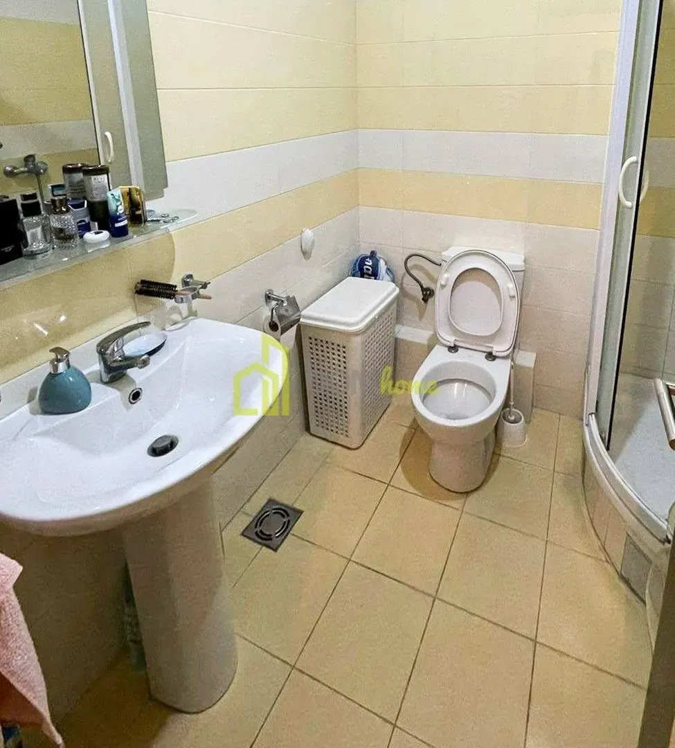 Izdavanje, jednosoban stan, 49m², Pobrežje, Podgorica