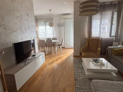 Rent, one bedroom apartment, 51m², Nova Dalmatinska, Podgorica - image 7