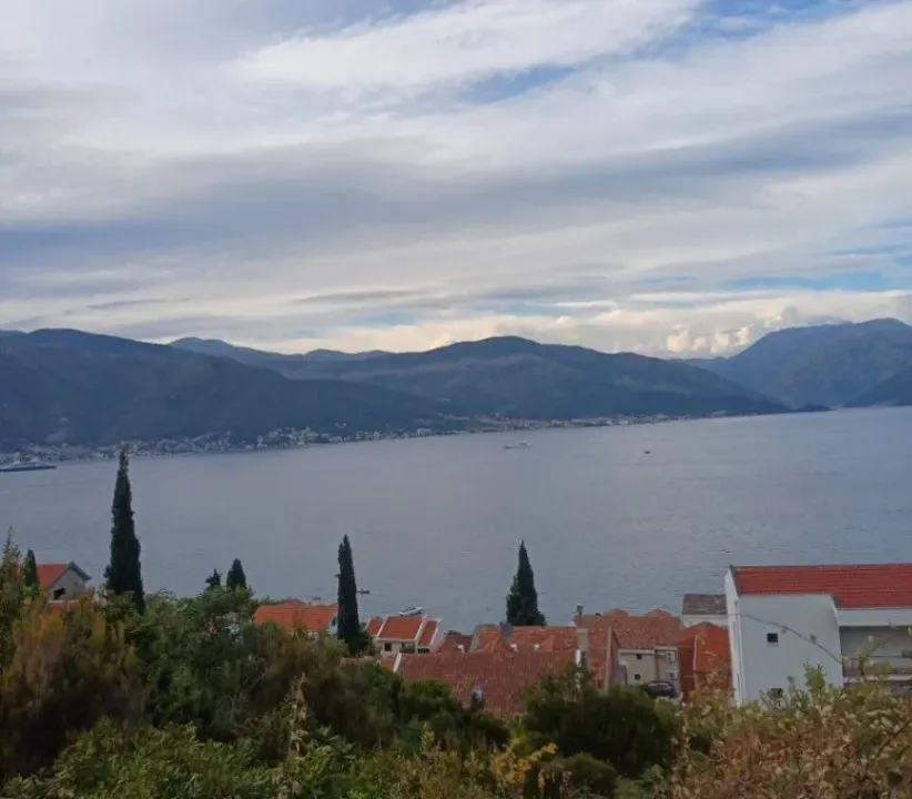 Sale, land lot, 612m², Krašići, Tivat