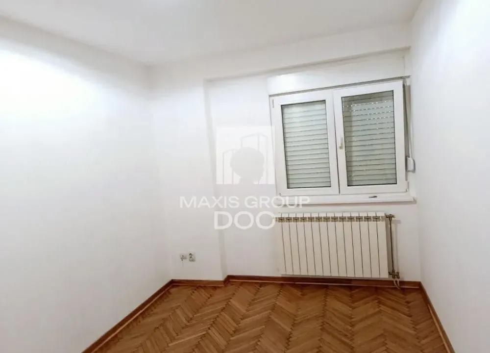 Prodaja, trosoban stan, 66m², Crveni Krst, Beograd