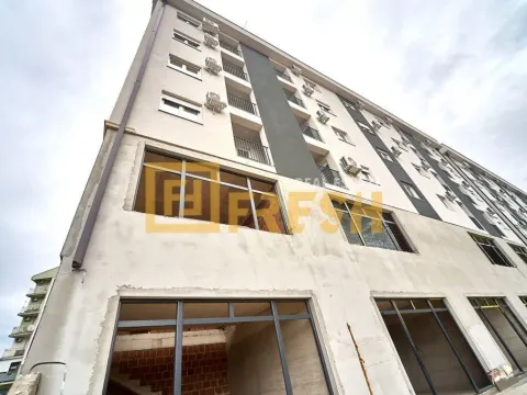 Izdavanje, poslovni prostor, 97m², Zabjelo, Podgorica - image 1