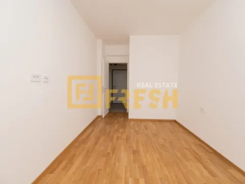 Prodaja, dvosoban stan, 65m², Stari Aerodrom, Podgorica - image 11