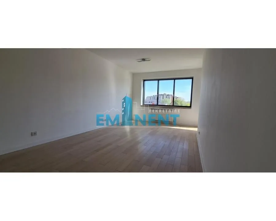 Rent, three bedroom apartment, 73m², Novi Beograd Blok 67, Novi Beograd Sve Podlokacije