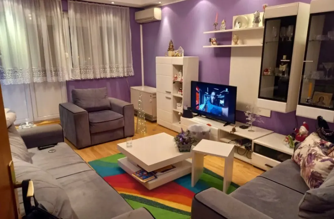 Prodaja, dvosoban stan, 68m², Kula, Srbija