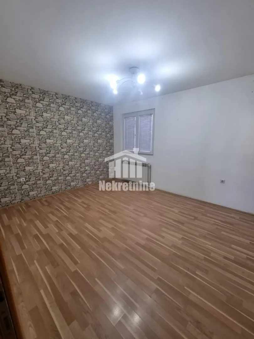 Izdavanje, dvosoban stan, 44m², Zemun Sve Podlokacije, Beograd