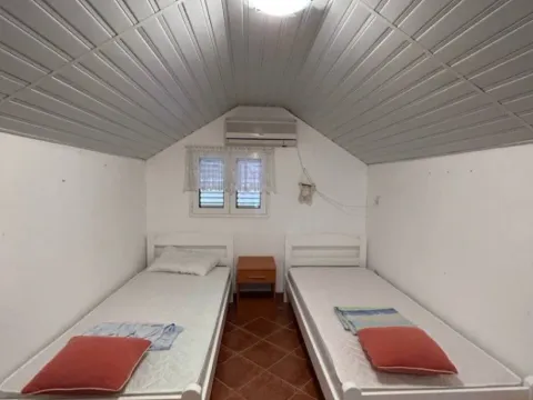 Sale, house, 80m², Čanj, Bar - image 2