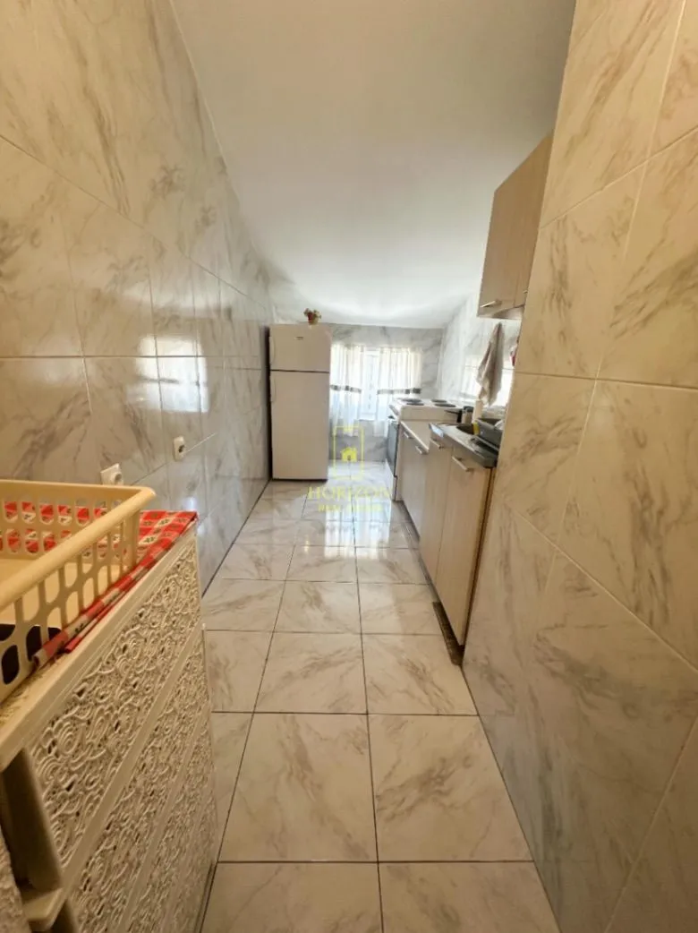Prodaja, dvosoban stan, 75m², Centar, Podgorica