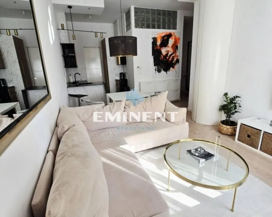 Rent, apartment, 42m², Lipov Lad, Zvezdara Sve Podlokacije