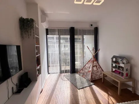 Prodaja, jednosoban stan, 65m², Soho City, Bar - image 2