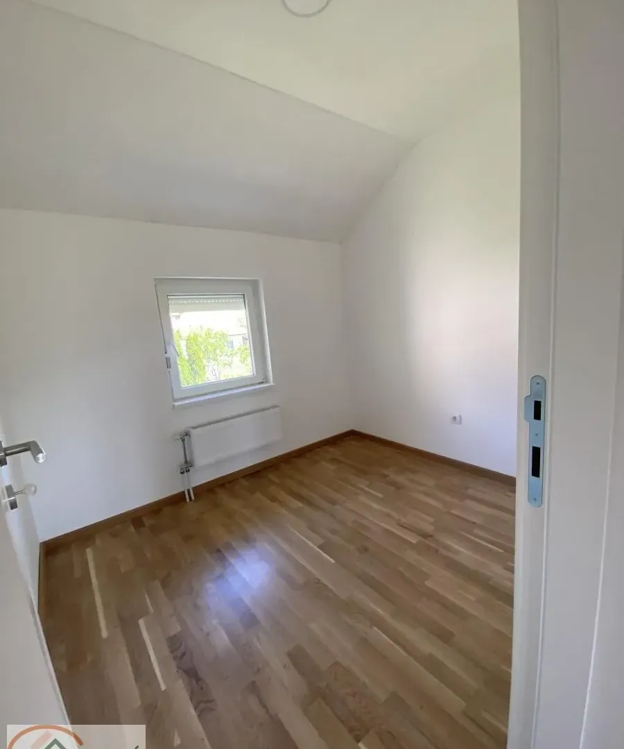 Prodaja, četvorosoban stan, 71m², Telep, Novi Sad Sve Podlokacije