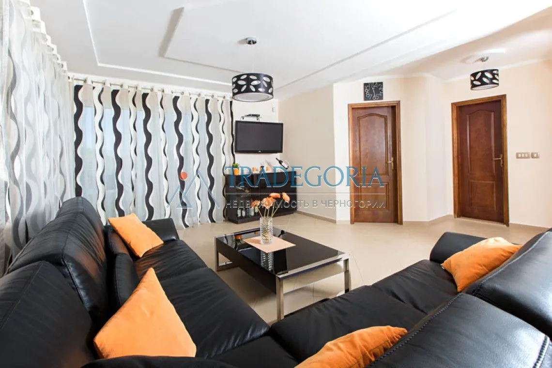 Prodaja, kuća, 250m², Utjeha, Ulcinj