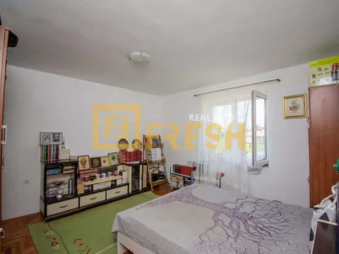 Prodaja, kuća, 356m², Murtovina, Podgorica - image 8