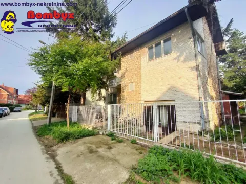 Prodaja, kuća, 241m², Sremska Kamenica, Petrovaradin