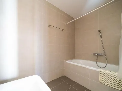 Prodaja, dvosoban stan, 84m², Morinj, Kotor - image 6