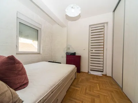 Sale, two bedroom apartment, 72m², Momišići, Podgorica - image 6