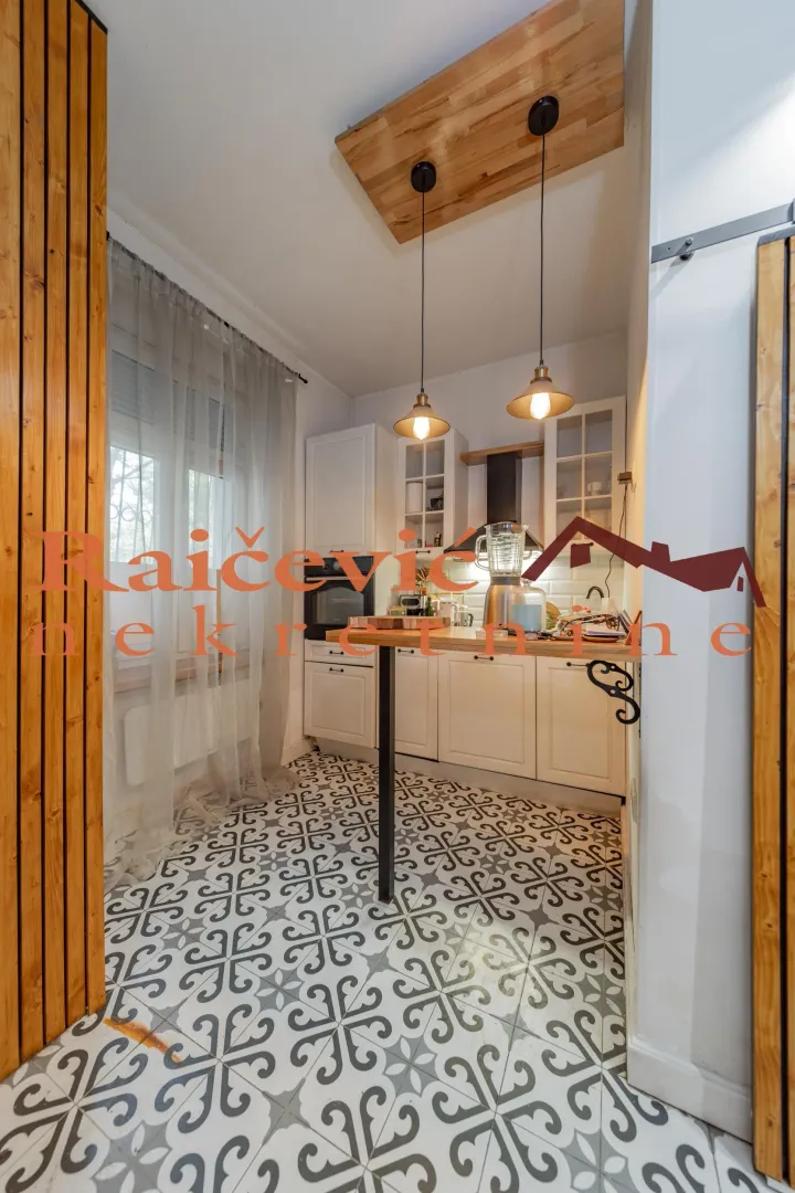Prodaja, dvosoban stan, 40m², Stari Grad, Beograd