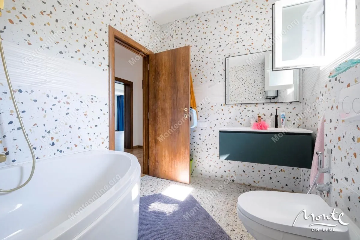 Prodaja, kuća, 270m², Baošići, Herceg Novi