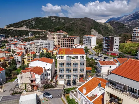 Prodaja, poslovni prostor, 1000m², Bečići, Budva - image 56