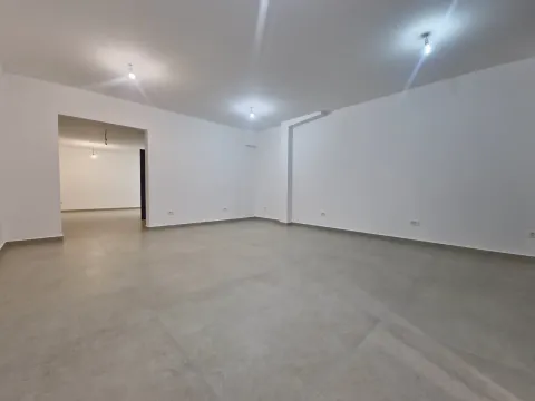 Rent, office space, 68m², Budva, Crna Gora - image 7