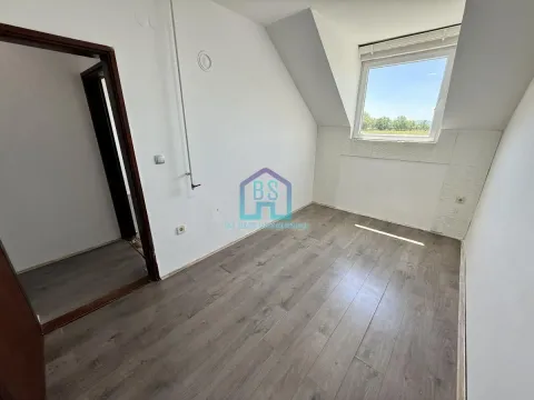 Prodaja, trosoban stan, 64m², Temerin, Novi Sad - image 12