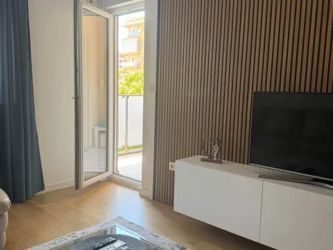 Rent, one bedroom apartment, 48m², City Kvart, Podgorica - image 1