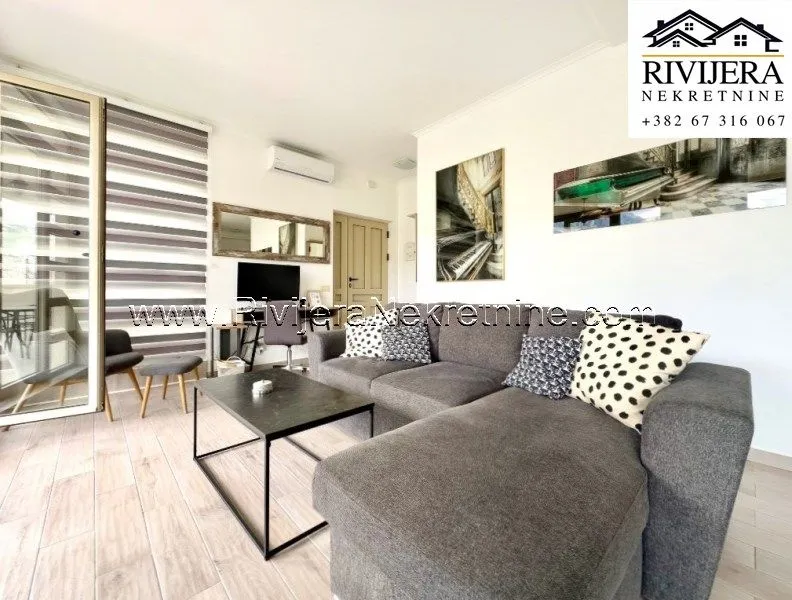 Prodaja, dvosoban stan, 83m², Prčanj, Kotor