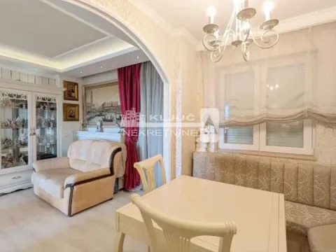 Sale, three bedroom apartment, 82m², Novi Beograd Blok 64, Novi Beograd Sve Podlokacije - image 7