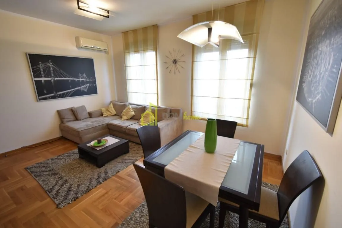 Izdavanje, jednosoban stan, 45m², Preko Morače, Podgorica