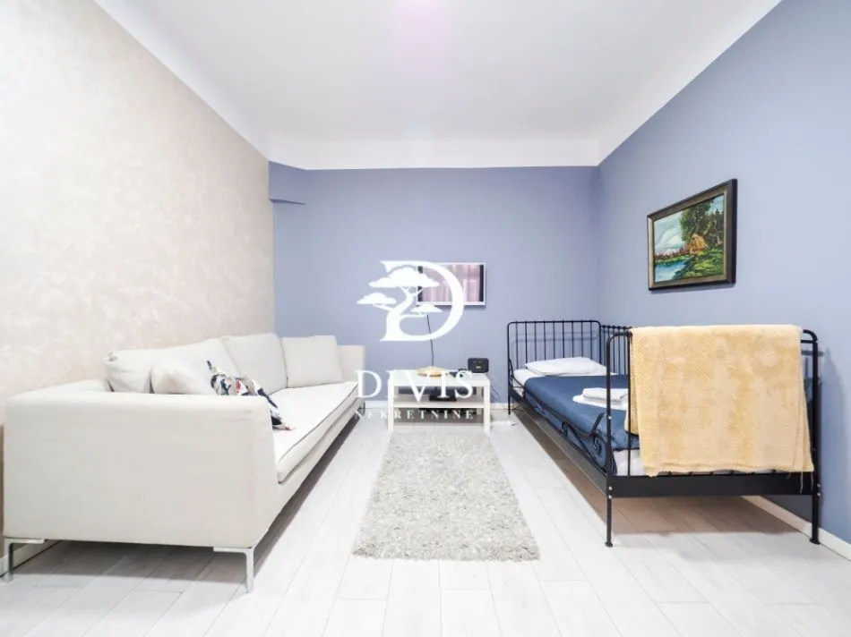 Sale, two bedroom apartment, 60m², Stari Grad, Beograd