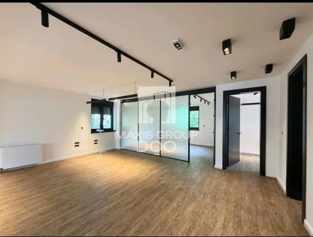 Rent, office space, 563m², Savski Venac, Beograd